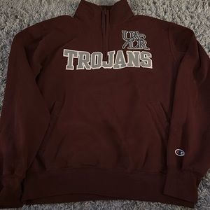 Women’s Champion college quarter zip, size medium